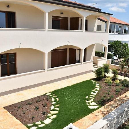 Apartmani Diana Novigrad  Exterior photo
