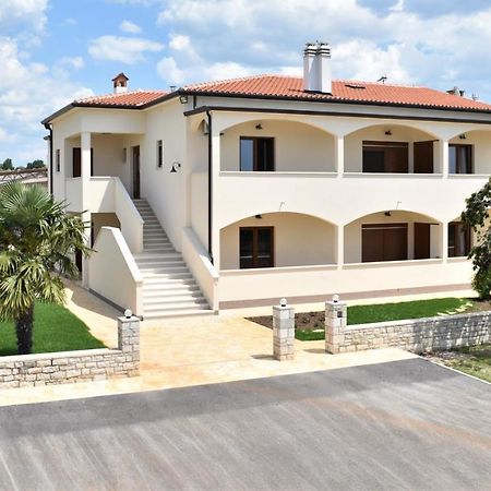 Apartmani Diana Novigrad  Exterior photo